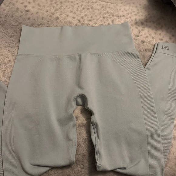 Set Active X Ouai Sculptflex Leggings - Picture 5 of 8